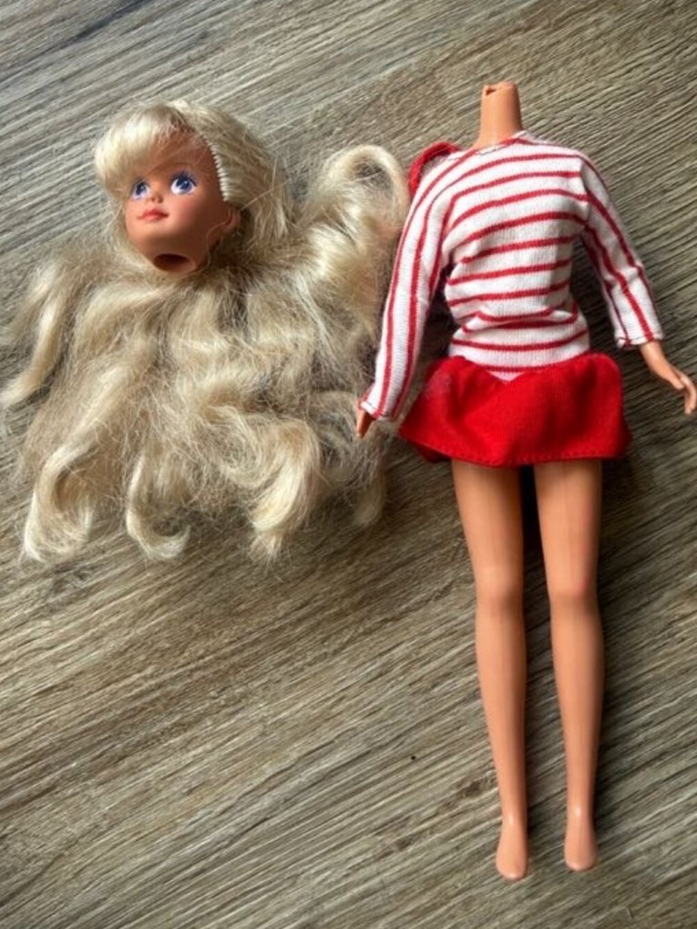Vintage Barbie Teen Skipper - head needs to be repair